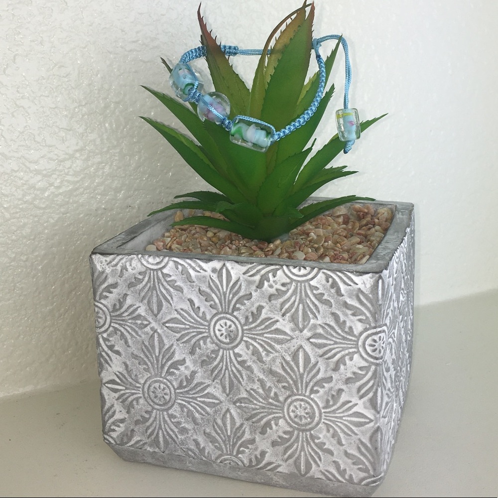 Handmade Chinese Knotting Bracelet W/ Glass Beads